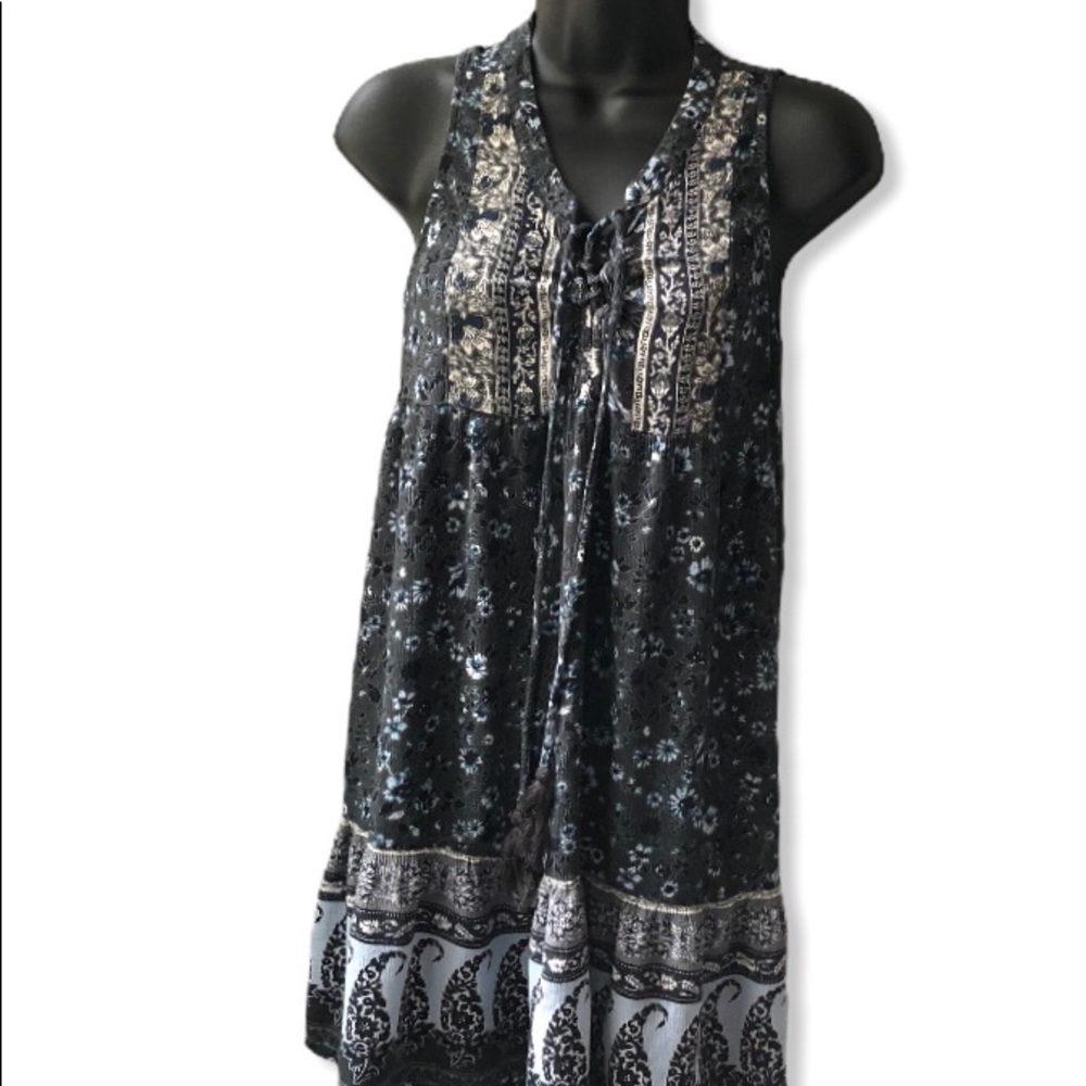 Knox Rose Sleeveless Tunic Size L